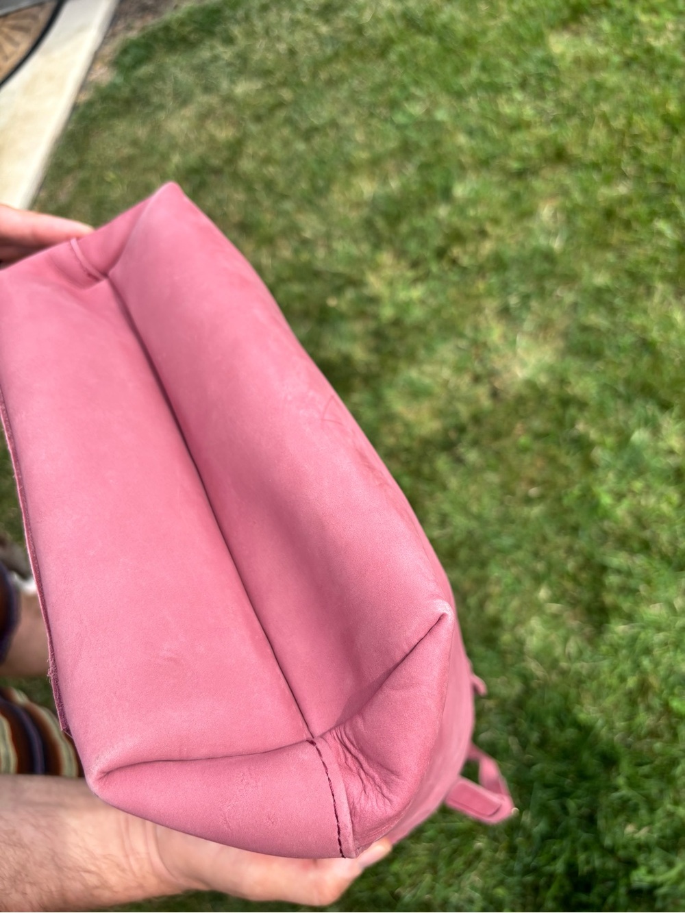 Portland Leather medium crossbody tote in foxglove - Picture 5 of 7